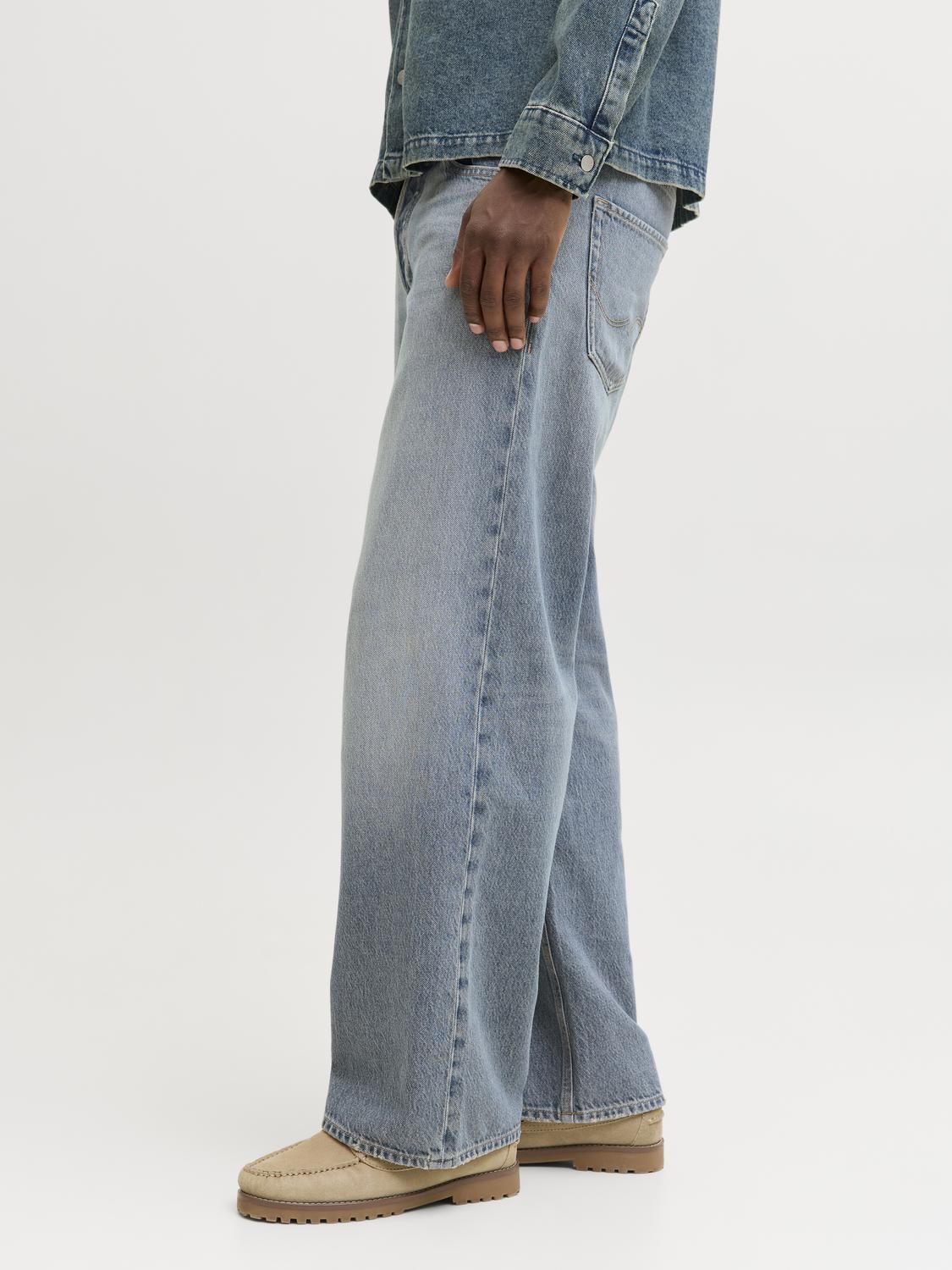 model_shot-detail
